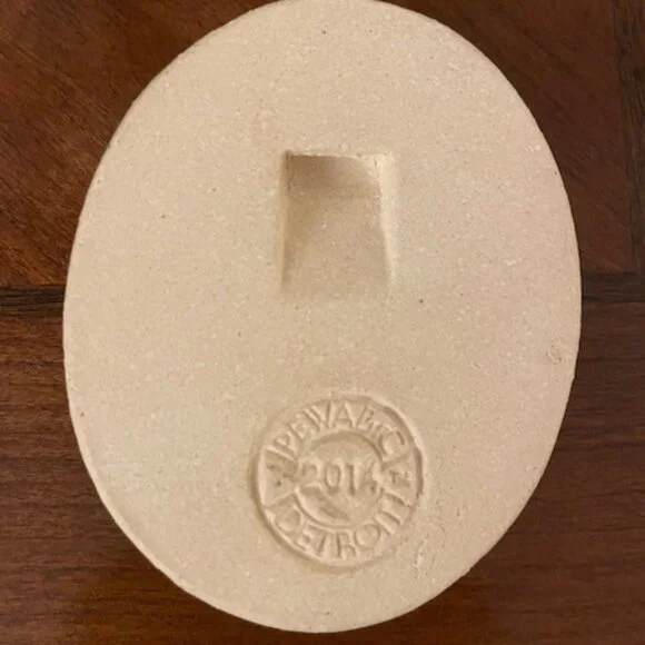 Pewabic Frog Paperweight - Picture 3 of 3